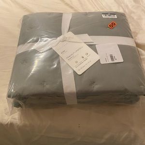 Pottery barn shams king